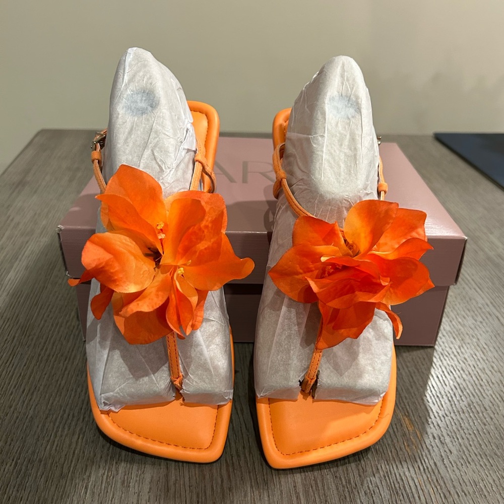 Franco Sarto Capriflore Leather Sandals